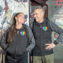 Lade das Bild in den Galerie-Viewer, 1910-Herz Zip Hoodie regenbogen (unisex)