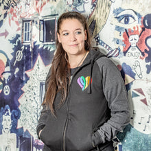 Lade das Bild in den Galerie-Viewer, 1910-Herz Zip Hoodie regenbogen (unisex)