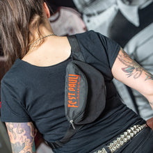 Lade das Bild in den Galerie-Viewer, FC St. Pauli MUSEUM "Logo" Gürteltasche