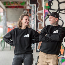 Lade das Bild in den Galerie-Viewer, KEIN WEIN DEN FASCHISTEN Sweatshirt (unisex)