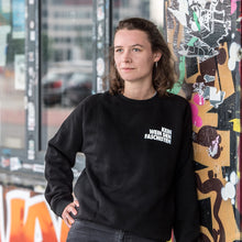 Lade das Bild in den Galerie-Viewer, KEIN WEIN DEN FASCHISTEN Sweatshirt (unisex)