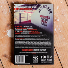 Lade das Bild in den Galerie-Viewer, Pirates, Punks & Politics - FC St. Pauli: Falling in Love with a Radical Football Club