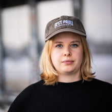Lade das Bild in den Galerie-Viewer, FC St. Pauli MUSEUM "Logo" Cap (braun)
