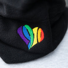 Lade das Bild in den Galerie-Viewer, 1910 Regenbogen-Herz Schlauchschal
