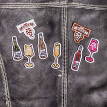 Lade das Bild in den Galerie-Viewer, Mini Patch &quot;Wein Allstars&quot; 8er Set
