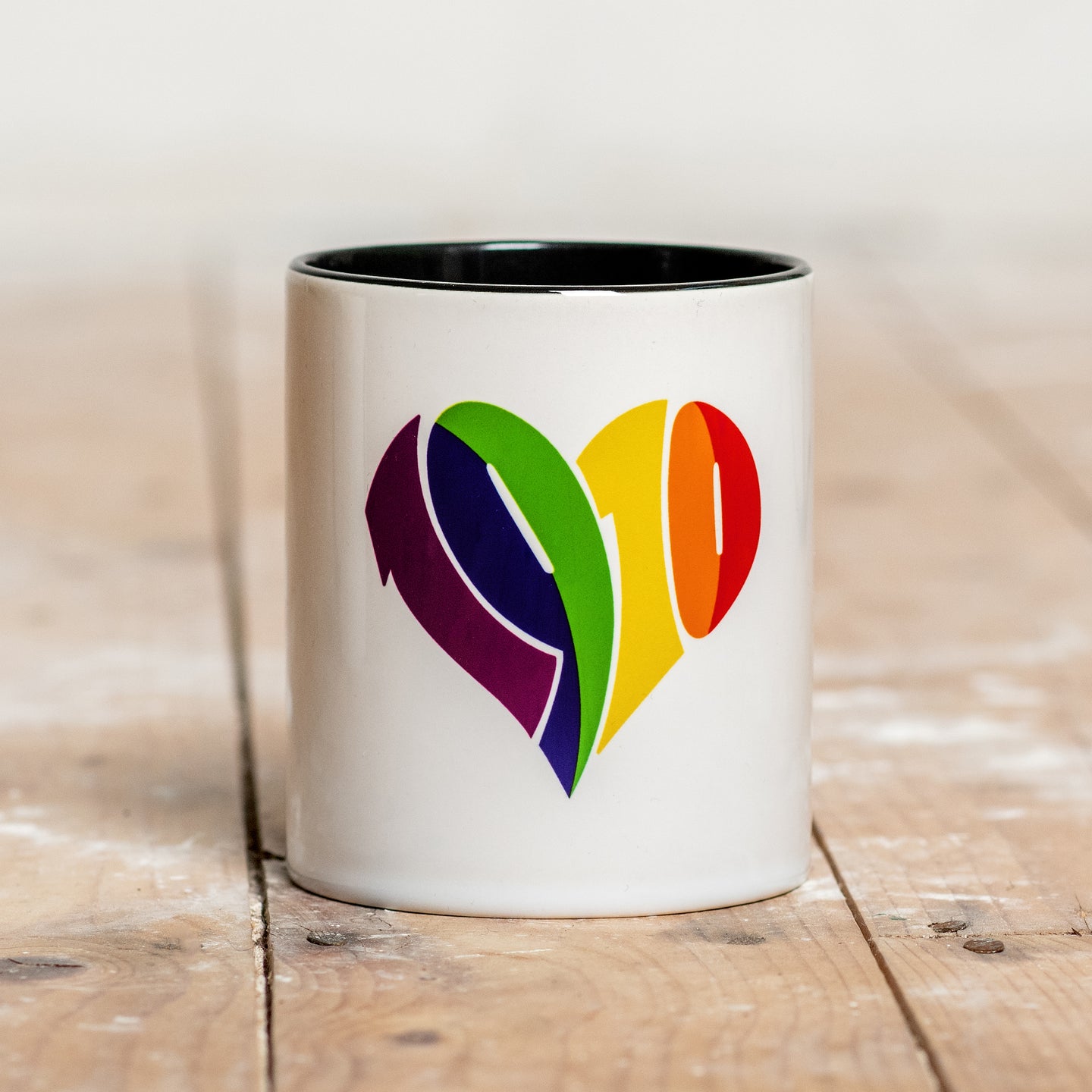 1910 Regenbogen-Herz Tasse