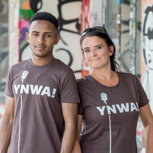 Lade das Bild in den Galerie-Viewer, YNWA! T-Shirt (unisex)
