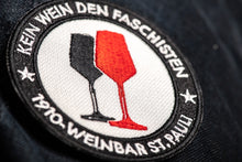 Lade das Bild in den Galerie-Viewer, KEIN WEIN DEN FASCHISTEN &quot;Antifa&quot; Aufnäher
